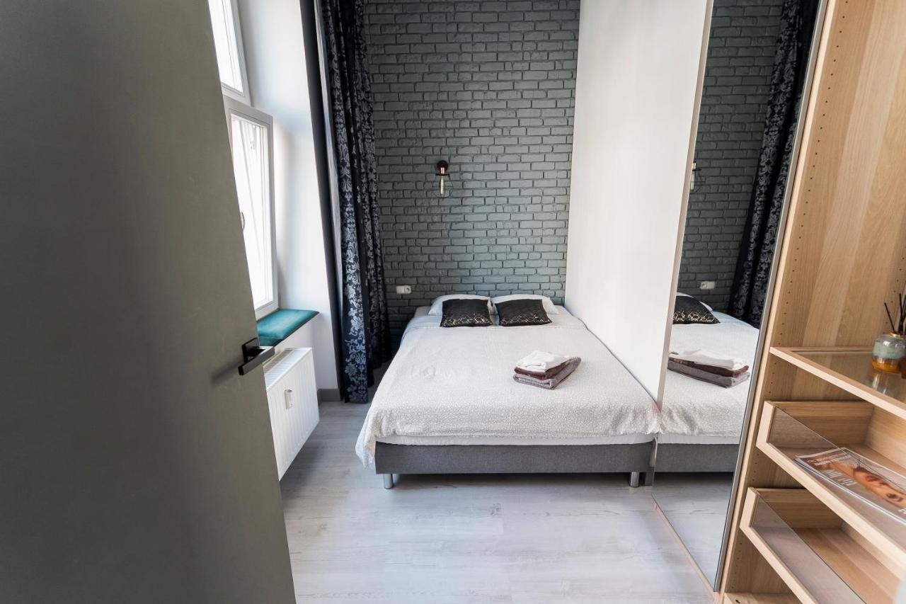 Apartament Centrum Superior Poznań Exteriör bild
