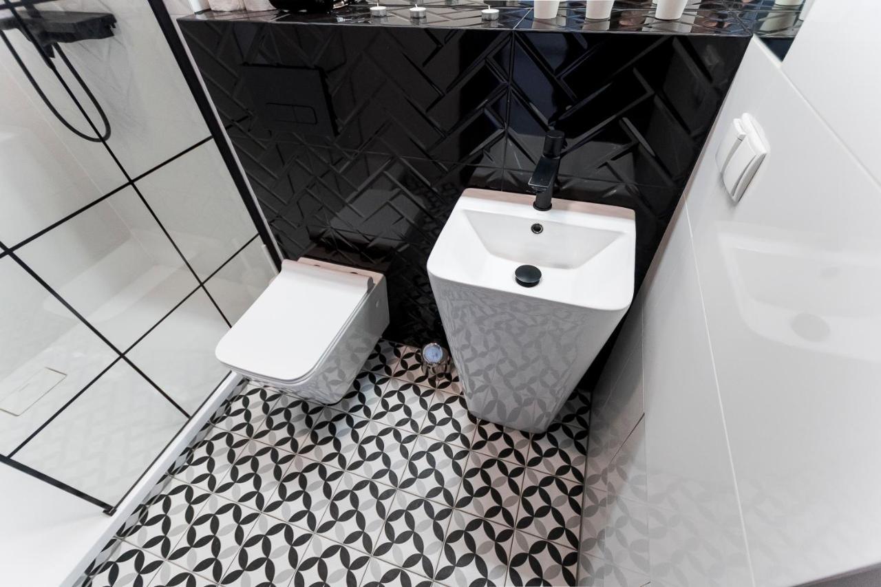 Apartament Centrum Superior Poznań Exteriör bild