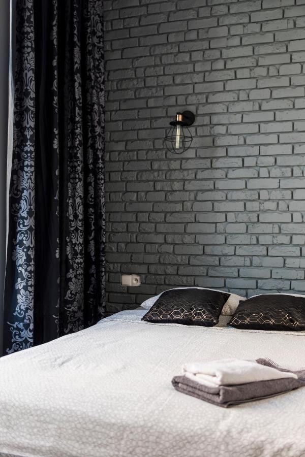 Apartament Centrum Superior Poznań Exteriör bild