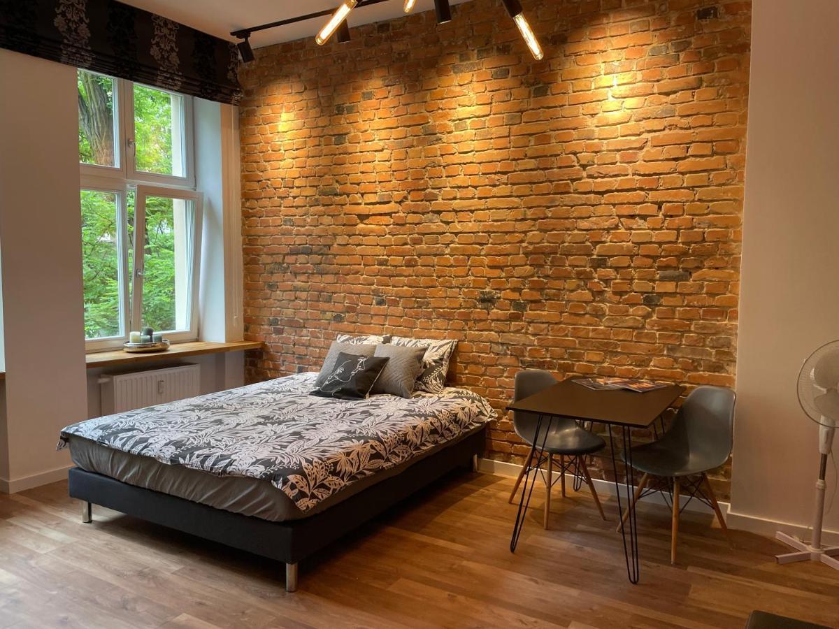 Apartament Centrum Superior Poznań Exteriör bild